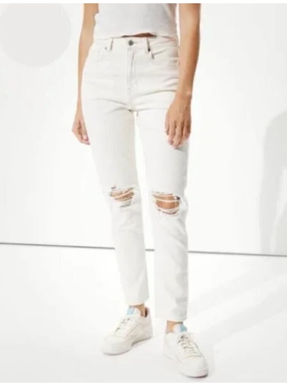 American Eagle Outfitters High-Rise Distressed White Curvy Mom Jeans